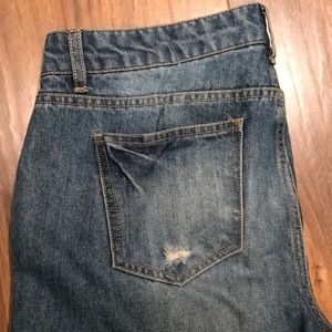 Life in Progress Destroyed Boyfriend Capris SZ 30